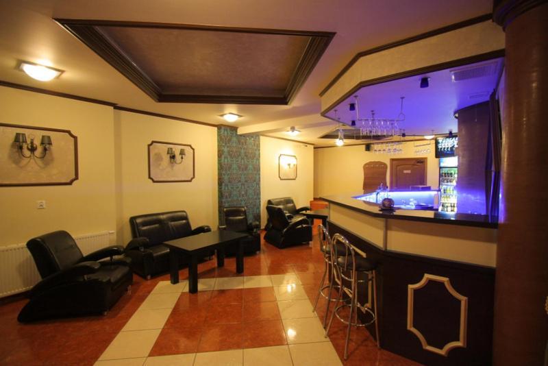Hotel Andersen Rzeszow Bagian luar foto