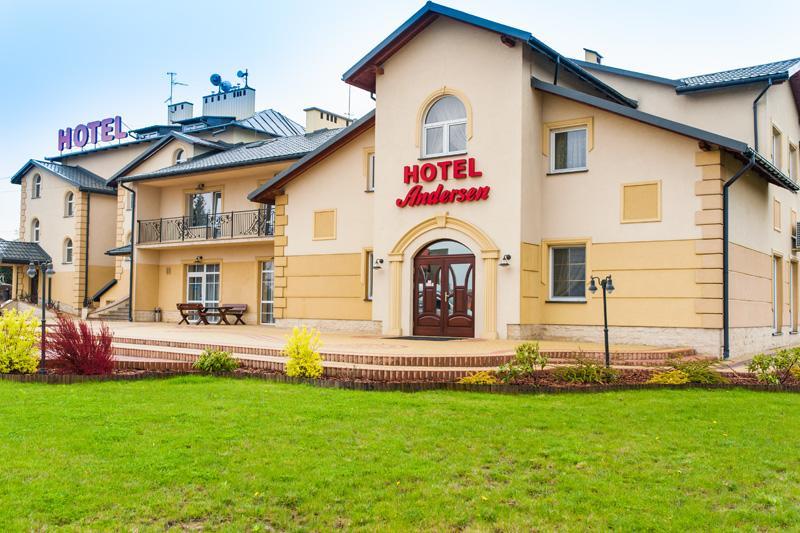 Hotel Andersen Rzeszow Bagian luar foto