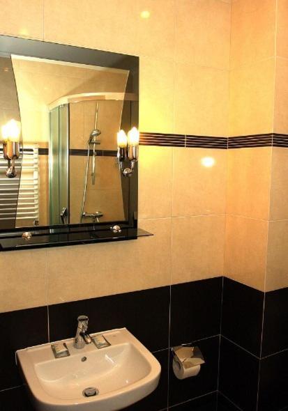 Hotel Andersen Rzeszow Ruang foto